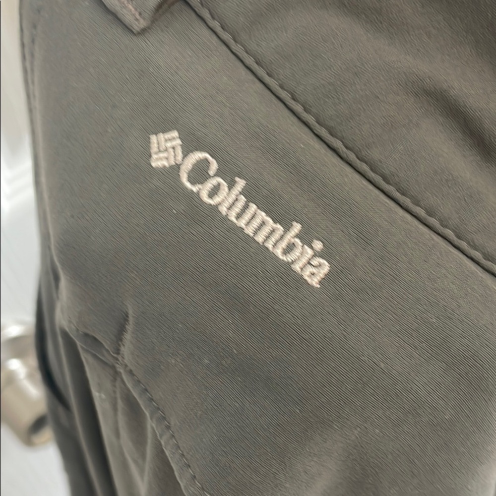 Women's Columbia Gray Hiking Pants - Picture 6 of 6